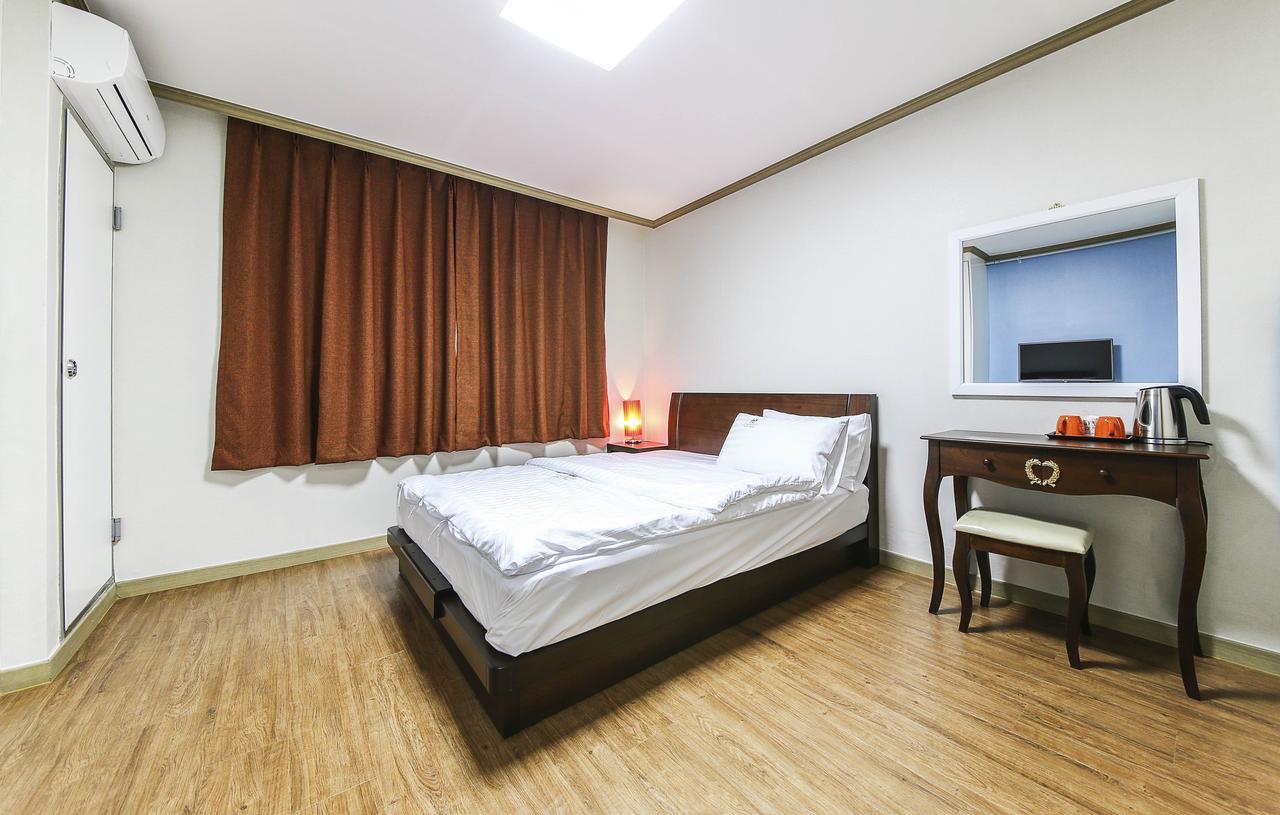 Crystal Residence Hotel Daejeon Exterior foto